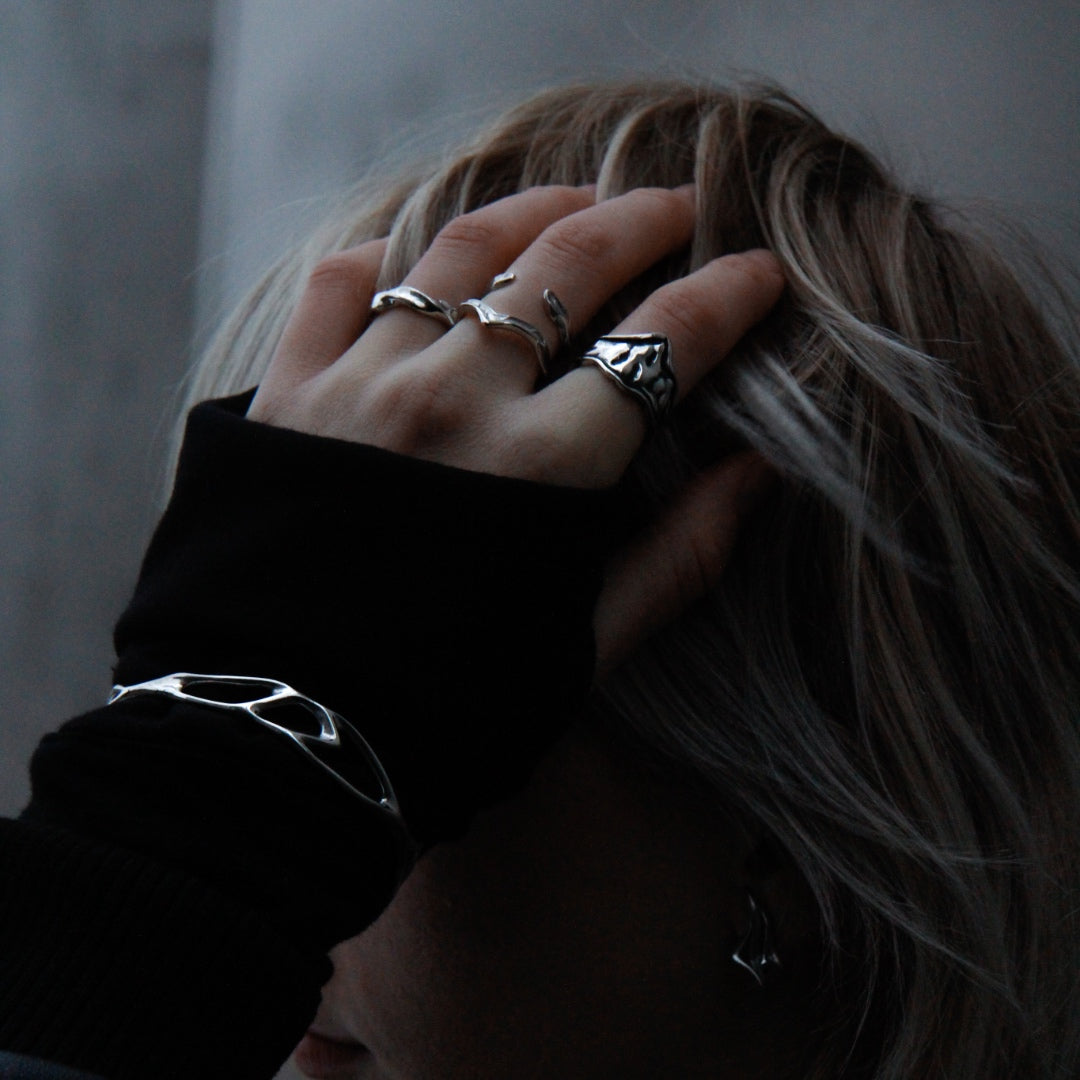 ORBIT RING