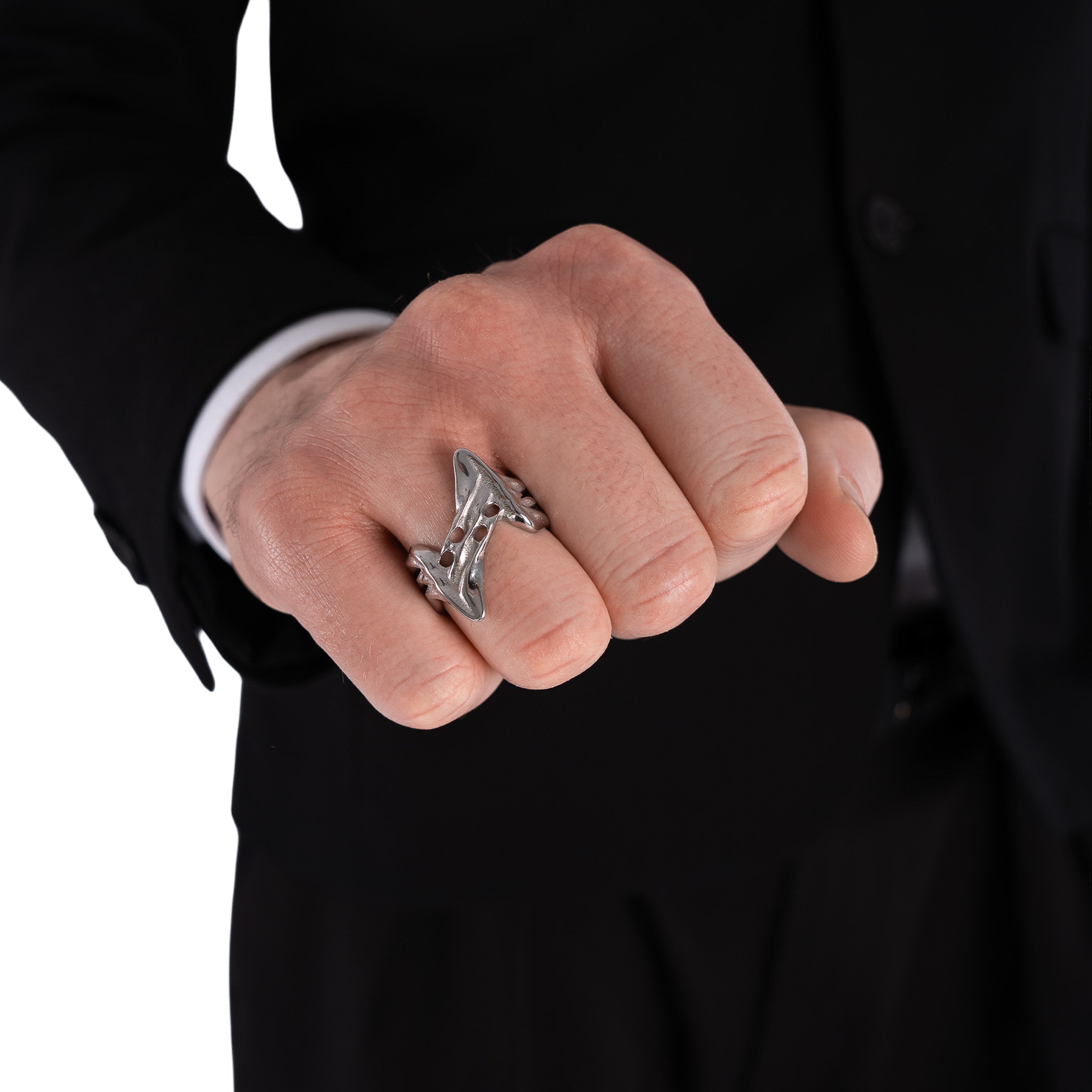 SERIES 02: SPLIT RING